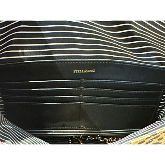Stella & Dot Women's Bellamy Leopard Print Clutch with Removable Crossbody Chain - Picture 7 of 9
